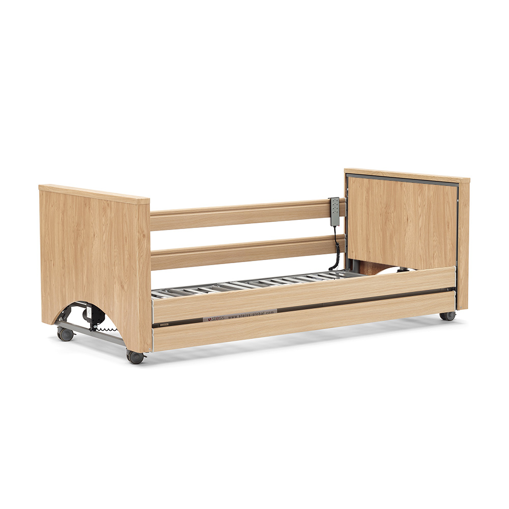 Ashton PLUS Low profiling bed with side rails
Finish: Light Oak NEW